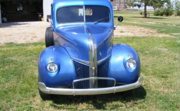 Ford-12-ton-pickup-model-11-1941-blue-4