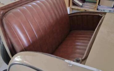 Ford-1929-brown-3