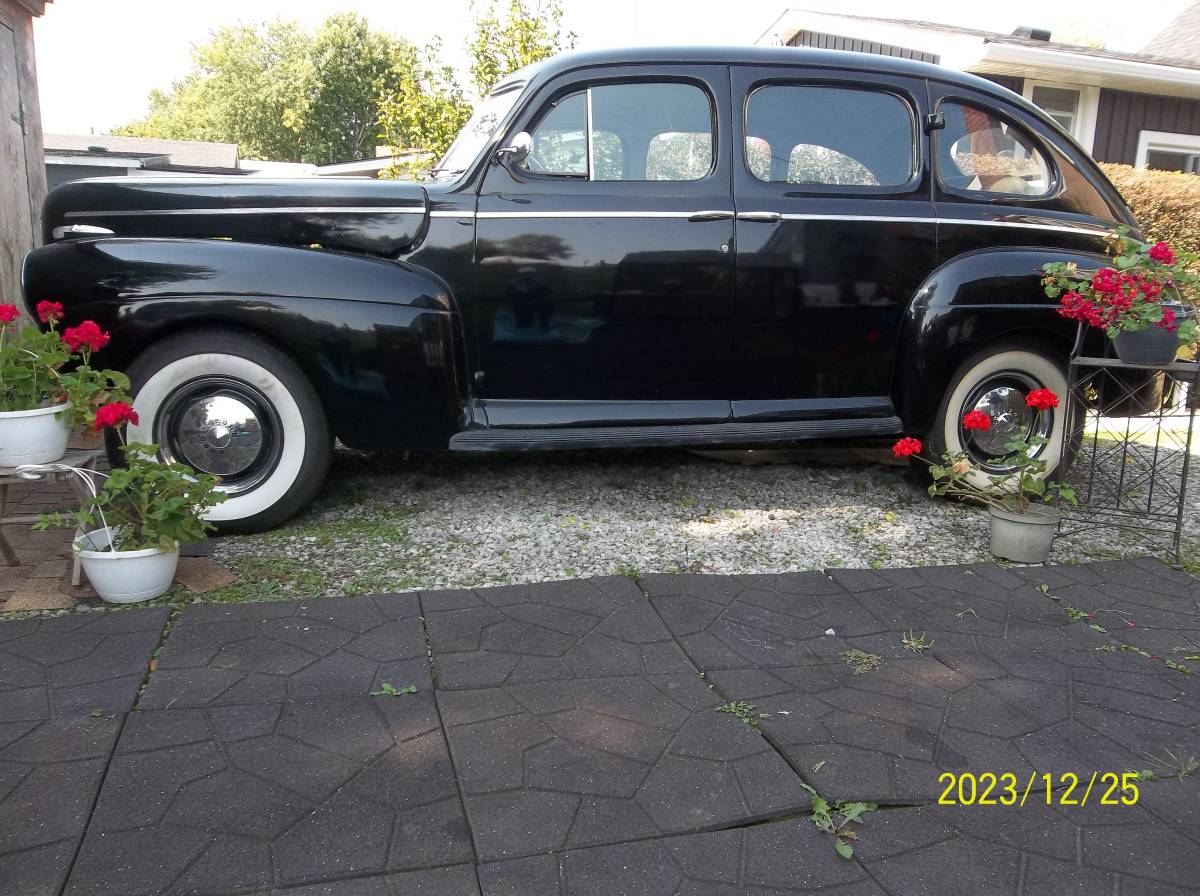 Ford-1941-black