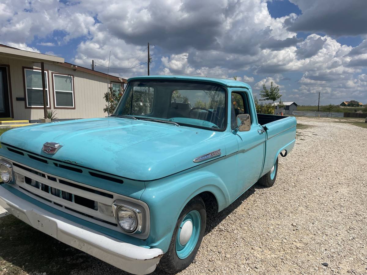 Ford   1961
