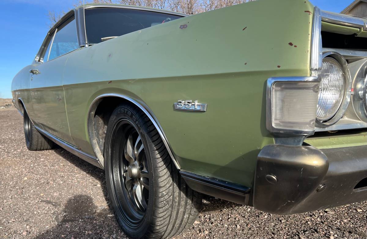 Ford-1969-green-2