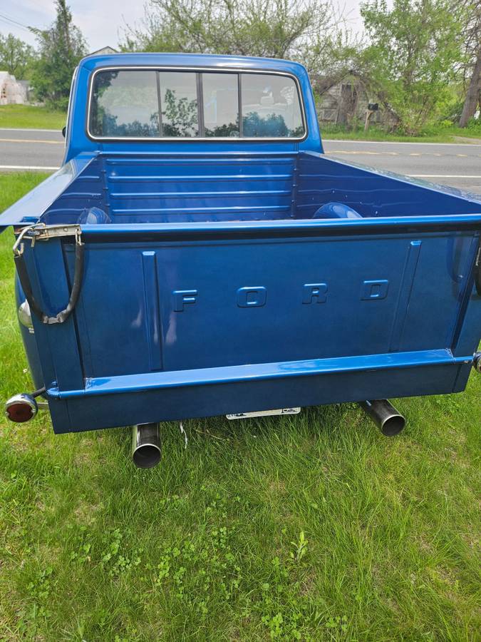 Ford-1977-blue-1