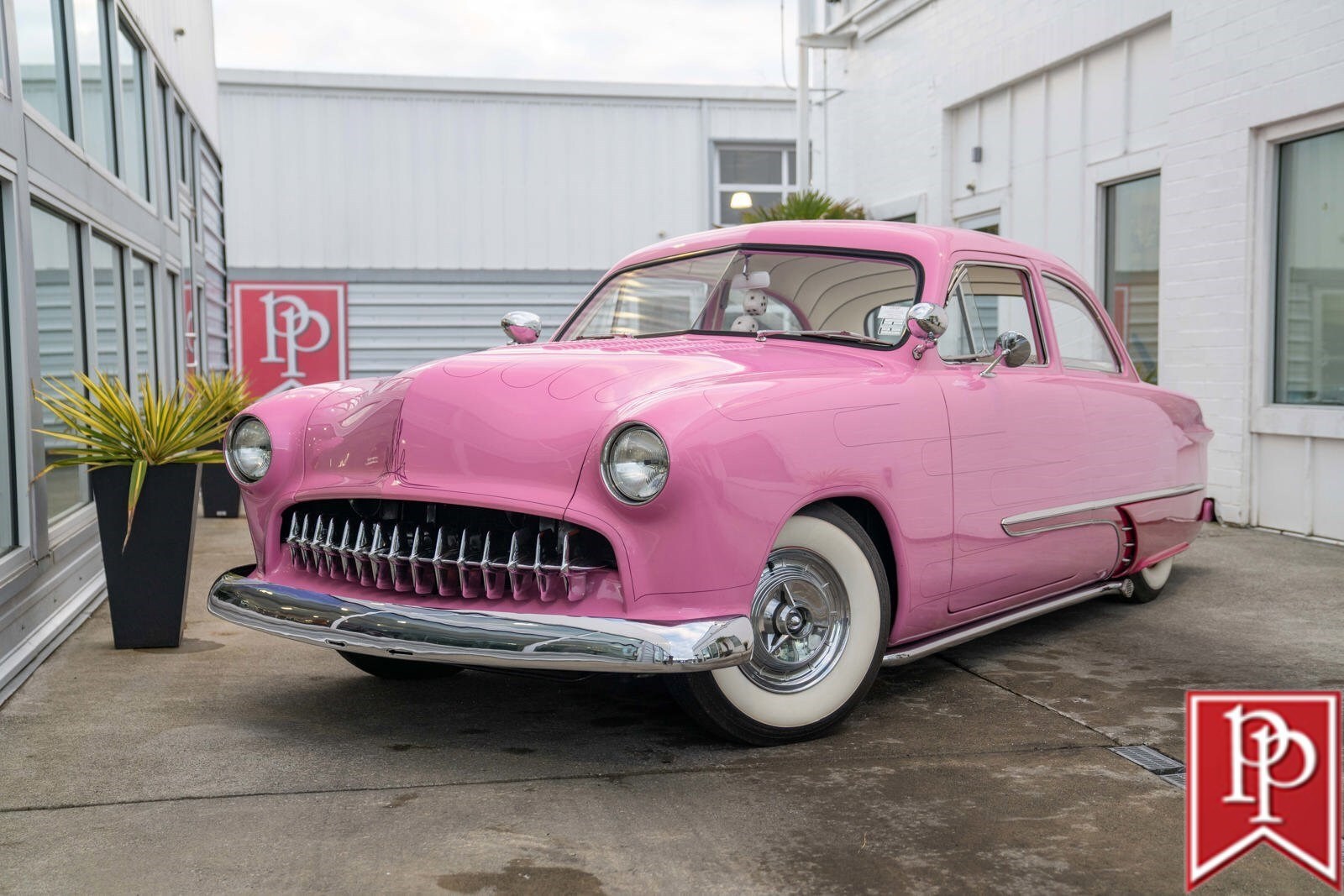 Ford-2-Door-1950-Coupe-1