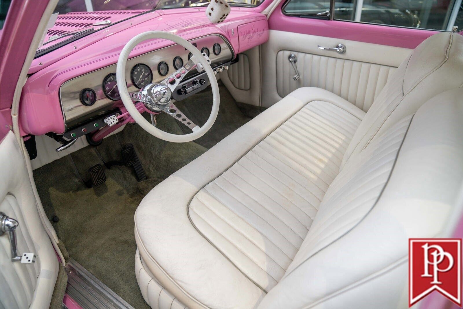 Ford-2-Door-1950-Coupe-16