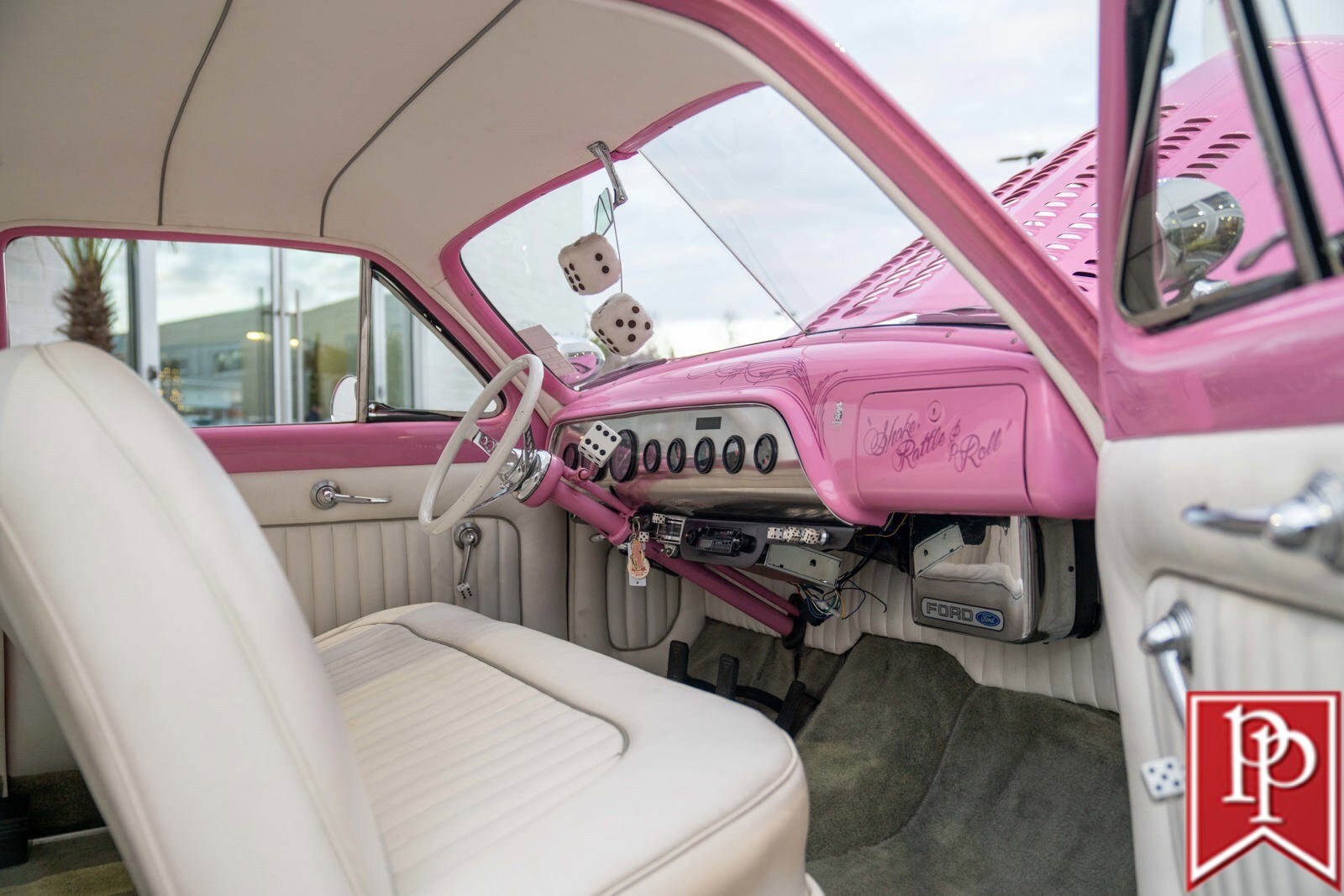 Ford-2-Door-1950-Coupe-33