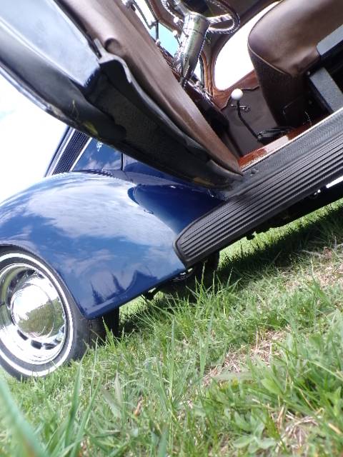Ford-2dr.-1937-blue-13