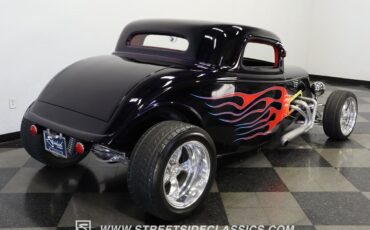 Ford-3-Window-1933-Coupe-10