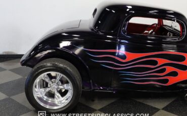 Ford-3-Window-1933-Coupe-27