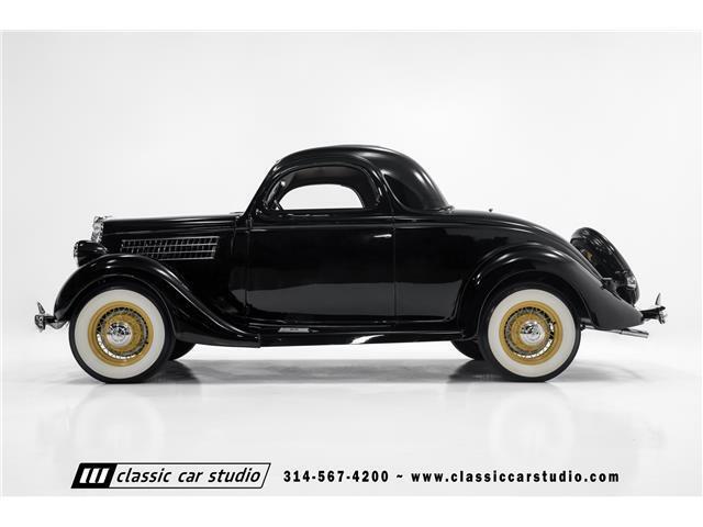 Ford-3-Window-1935-2dr-Car-17