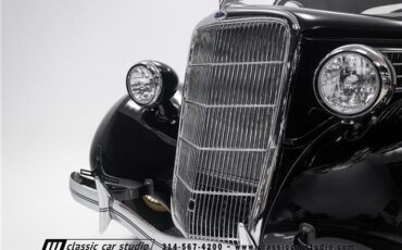 Ford-3-Window-1935-2dr-Car-8