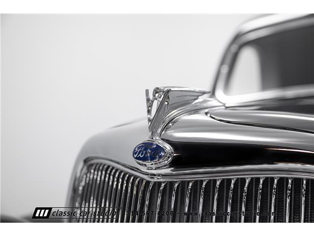 Ford-3-Window-1935-2dr-Car-9
