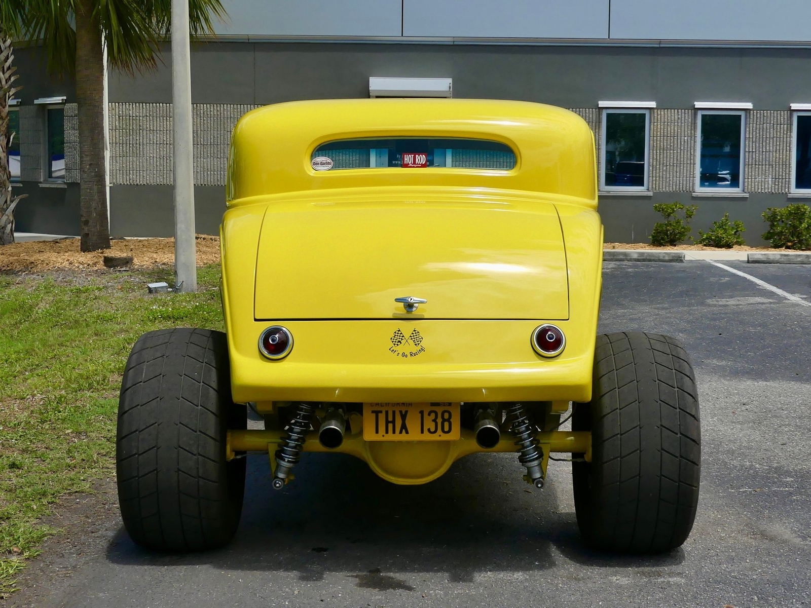 Ford-3-Window-Coupe-1932-Coupe-13