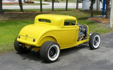 Ford-3-Window-Coupe-1932-Coupe-17