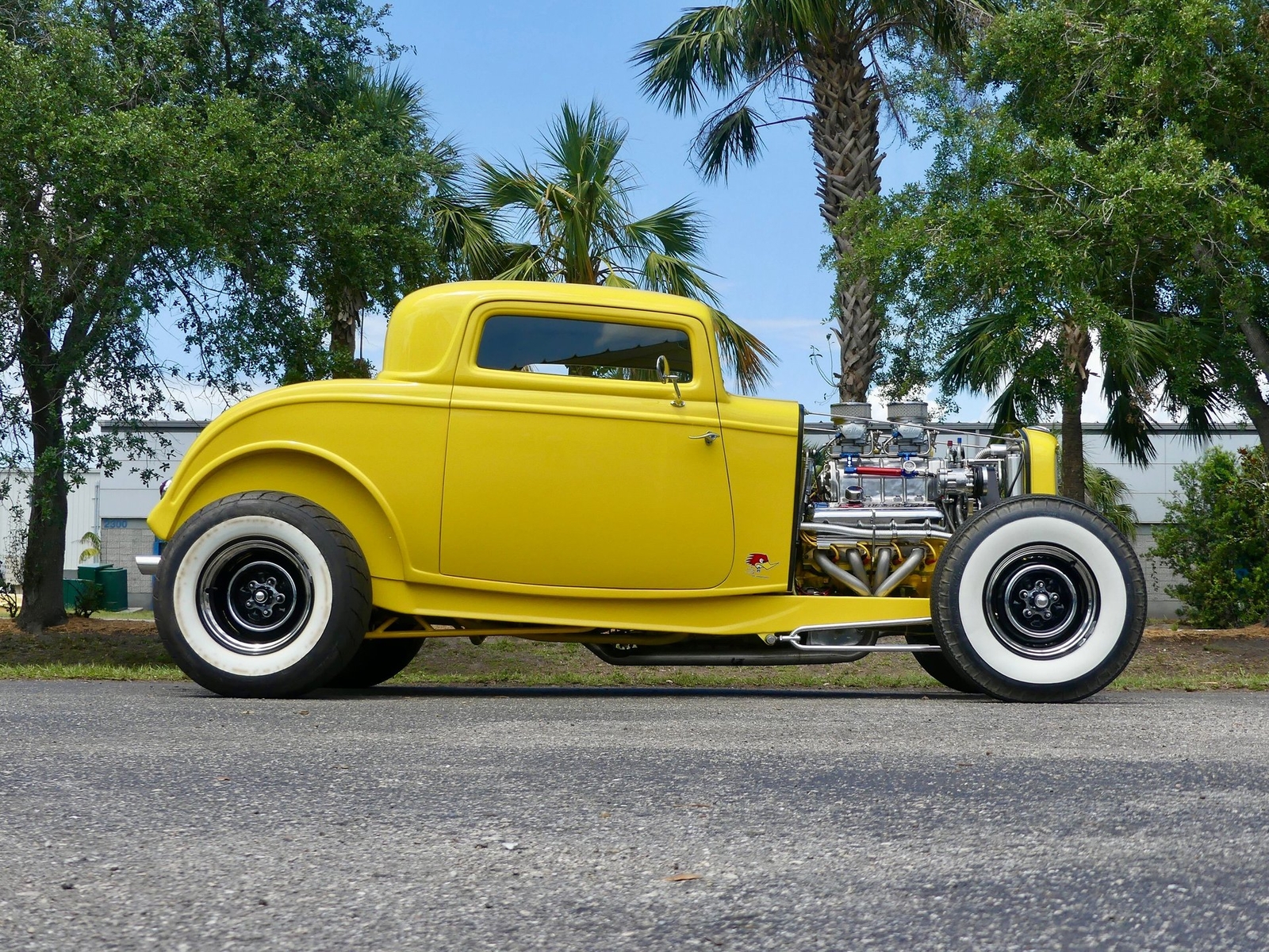 Ford-3-Window-Coupe-1932-Coupe-20