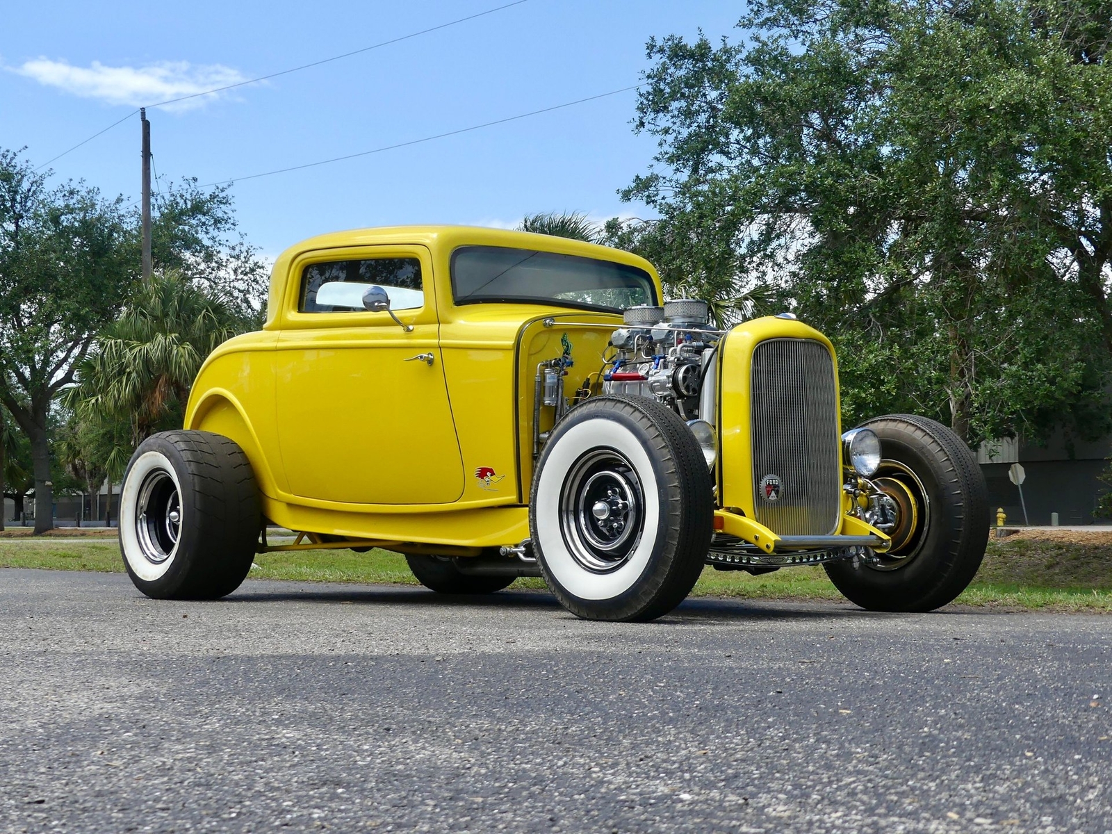 Ford-3-Window-Coupe-1932-Coupe-23