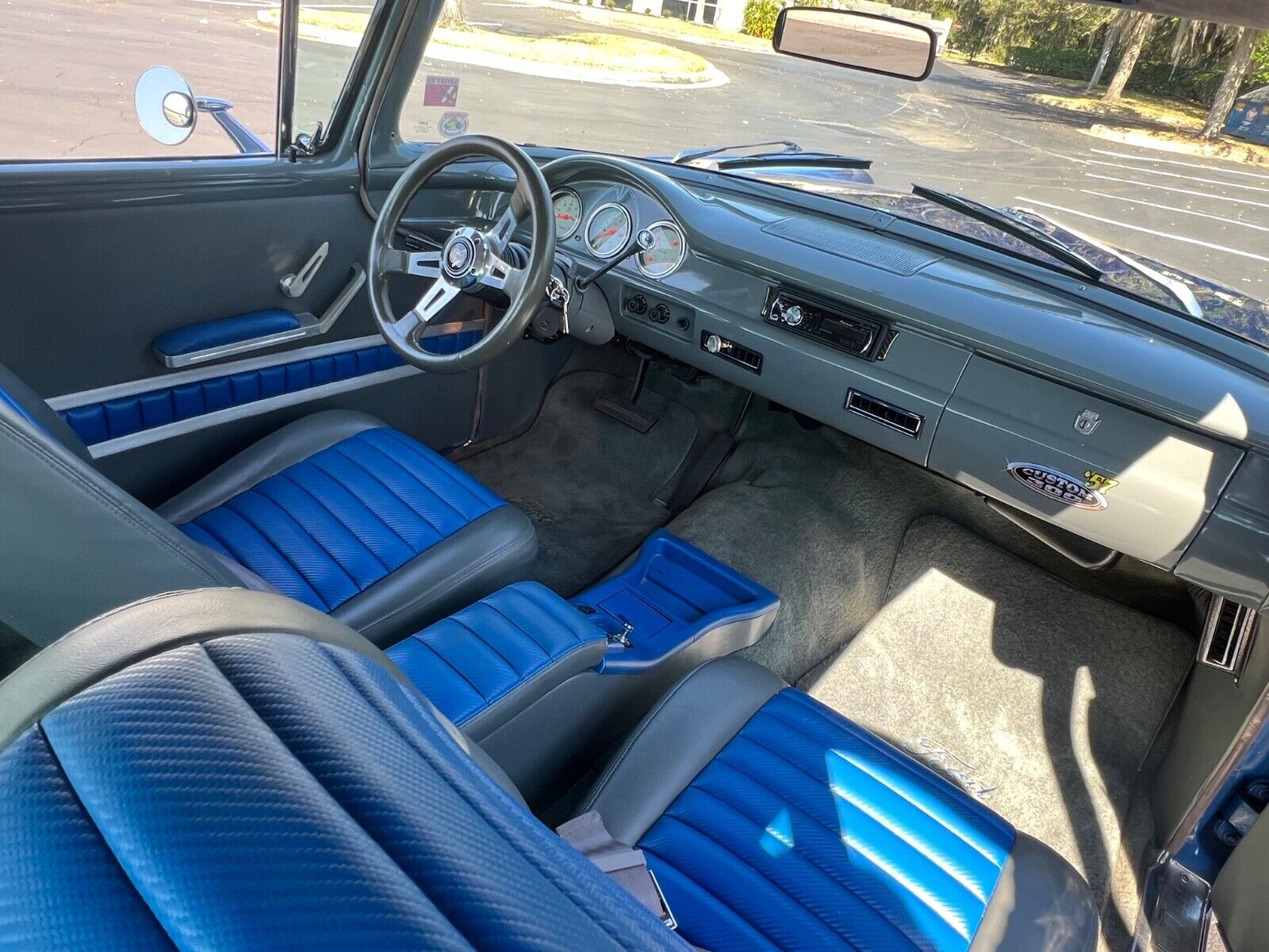 Ford-300-custom-1957-Coupe-12