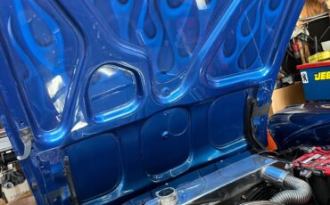 Ford-300-custom-1957-Coupe-25