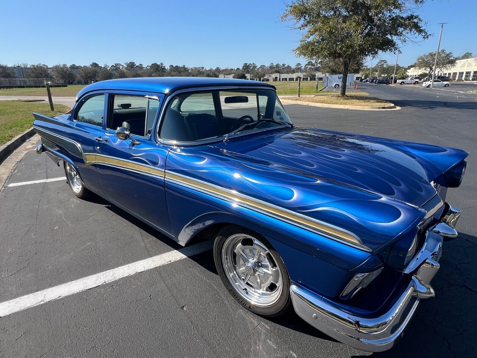Ford-300-custom-1957-Coupe-3