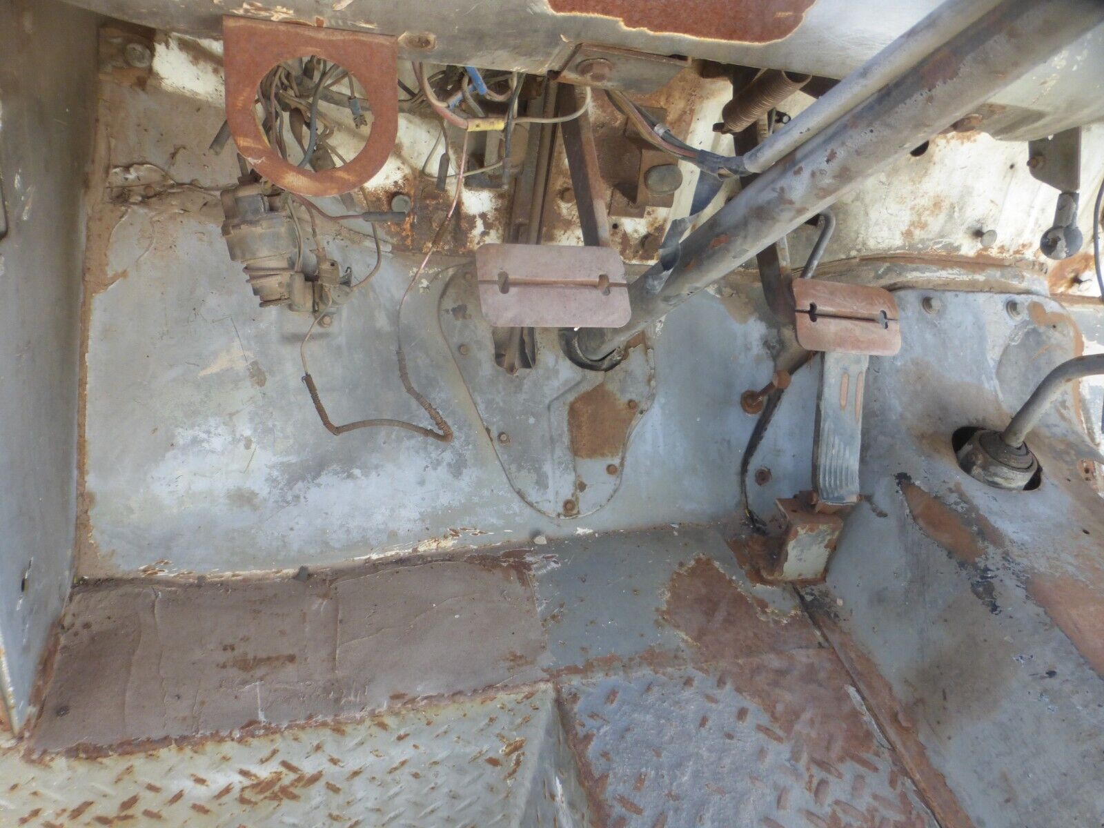 Ford-500-1961-MILK-TRUCK-13