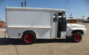 Ford-500-1961-MILK-TRUCK-5