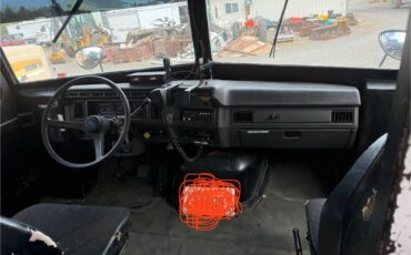 Ford-700-diesel-1991-3