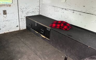 Ford-700-diesel-1991-5