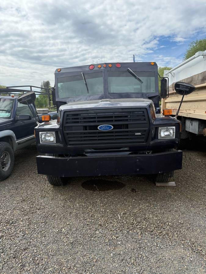 Ford 700 diesel  1991