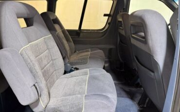 Ford-Aerostar-1989-Van-20