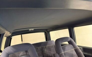 Ford-Aerostar-1989-Van-22