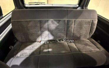 Ford-Aerostar-1989-Van-23