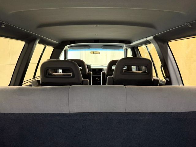 Ford-Aerostar-1989-Van-36