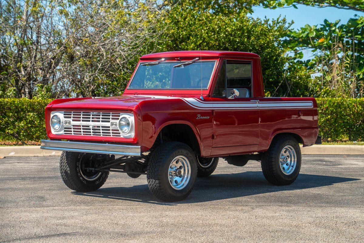 Ford Bronco 1966 --