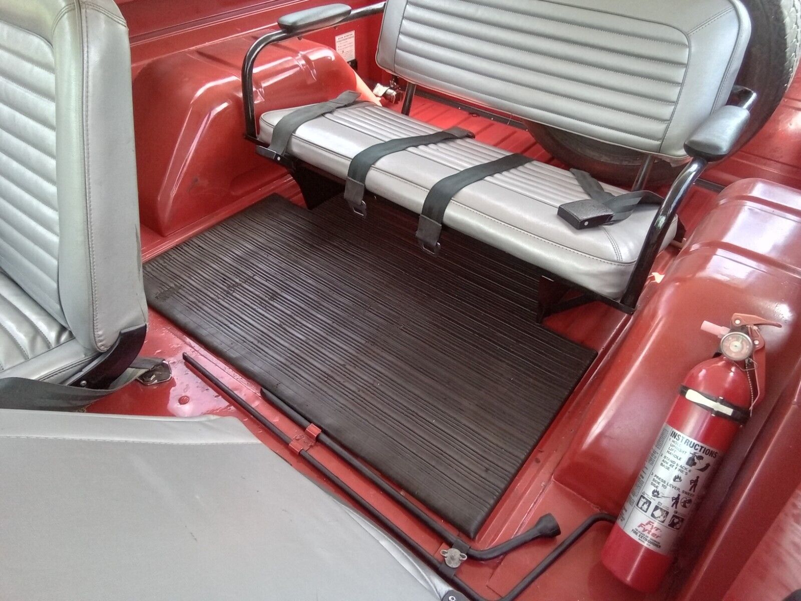 Ford-Bronco-1966-Convertible-11