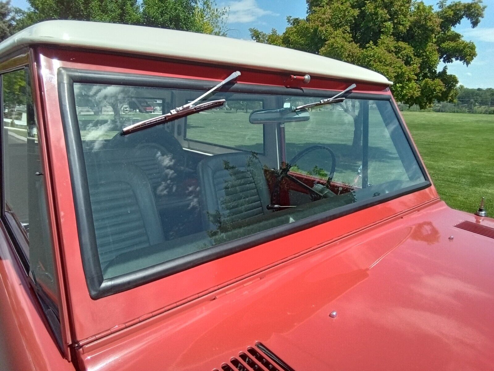 Ford-Bronco-1966-Convertible-32