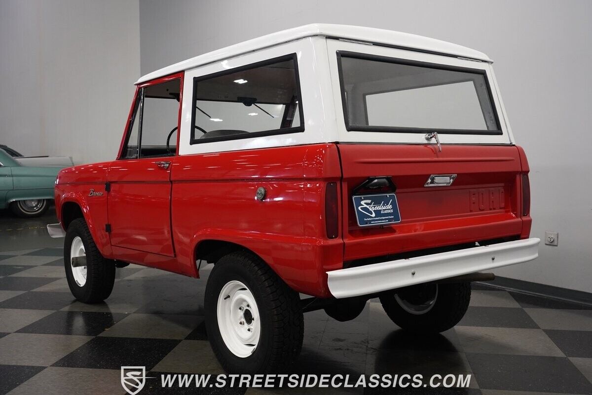 Ford-Bronco-1966-SUV-11