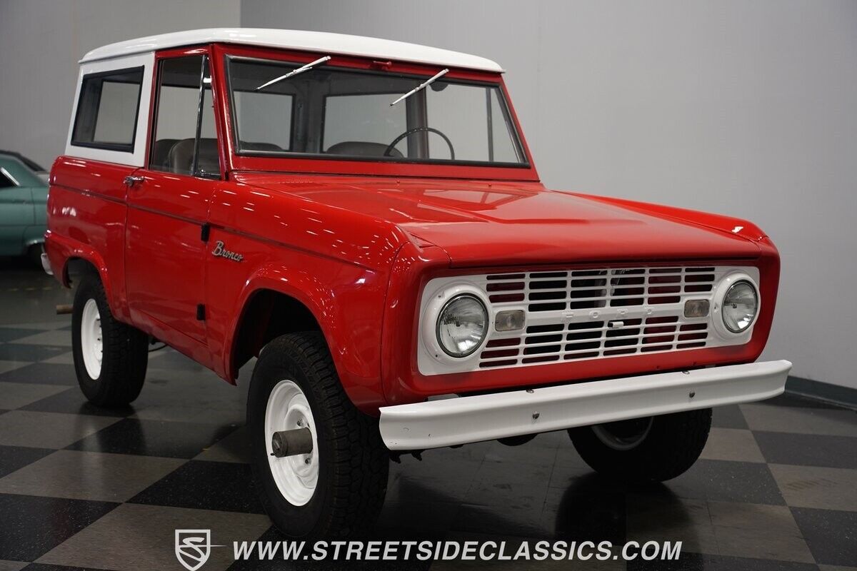 Ford-Bronco-1966-SUV-19