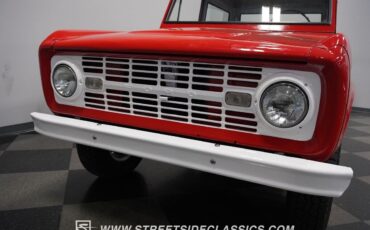 Ford-Bronco-1966-SUV-22