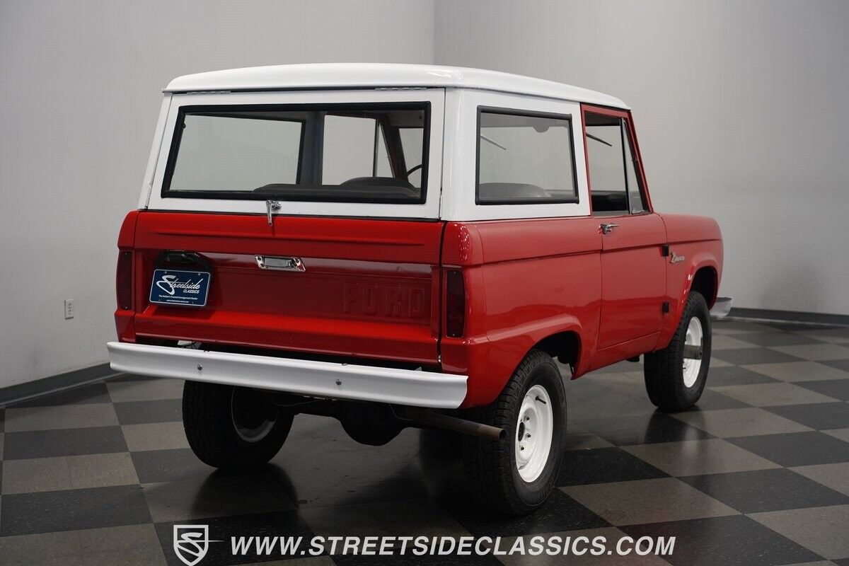 Ford-Bronco-1966-SUV-29
