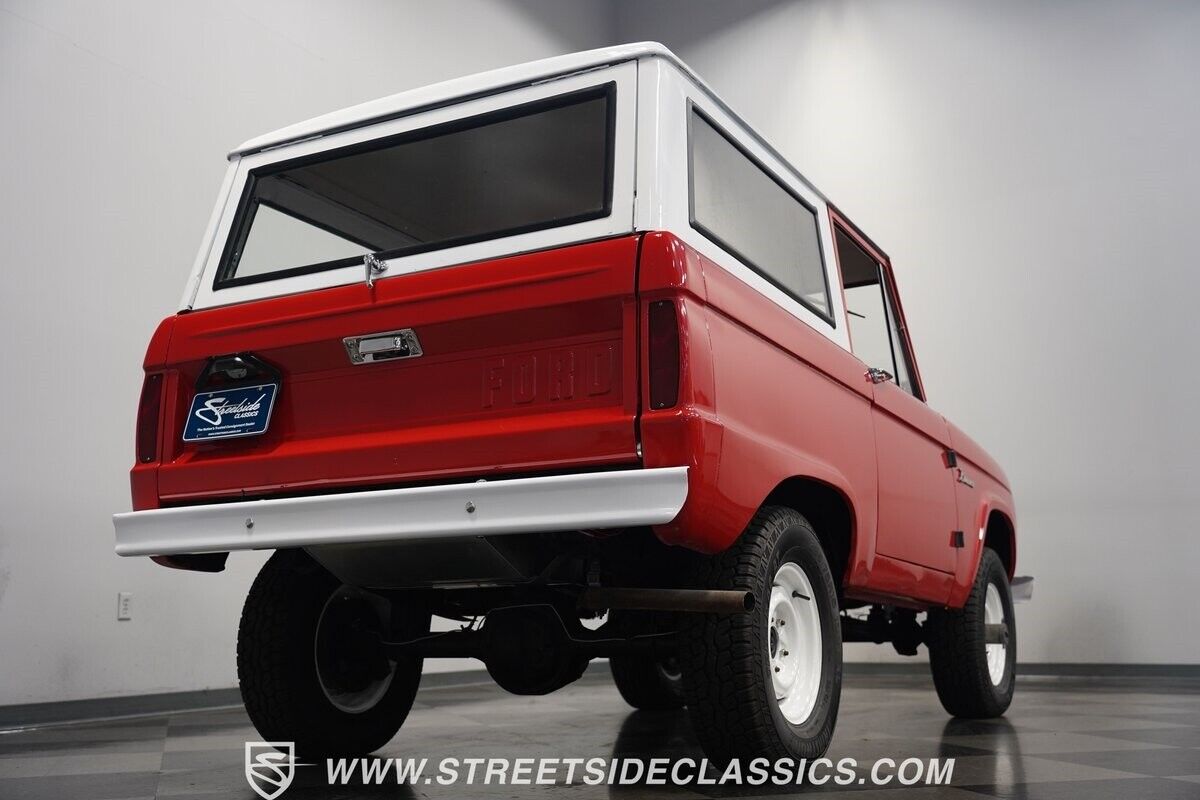 Ford-Bronco-1966-SUV-31