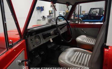 Ford-Bronco-1966-SUV-4