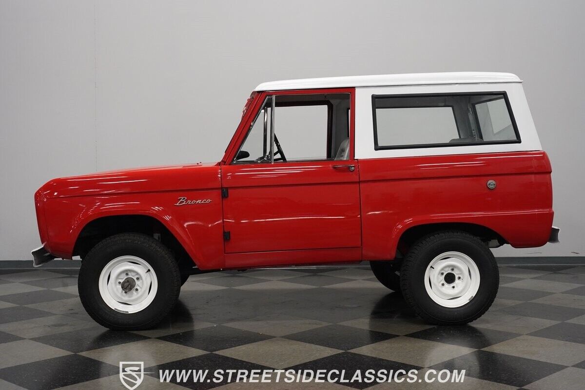 Ford-Bronco-1966-SUV-8