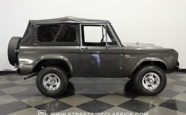 Ford-Bronco-1967-SUV-12