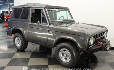 Ford-Bronco-1967-SUV-13