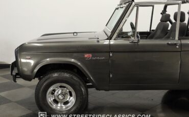 Ford-Bronco-1967-SUV-22