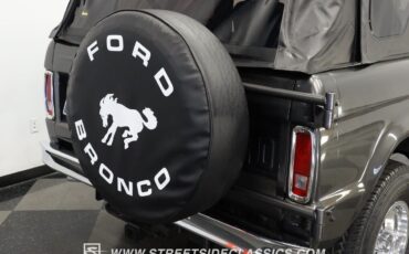 Ford-Bronco-1967-SUV-24