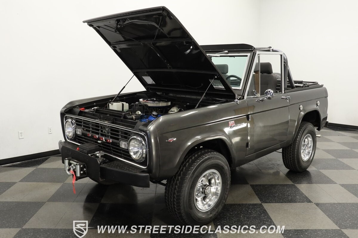 Ford-Bronco-1967-SUV-29