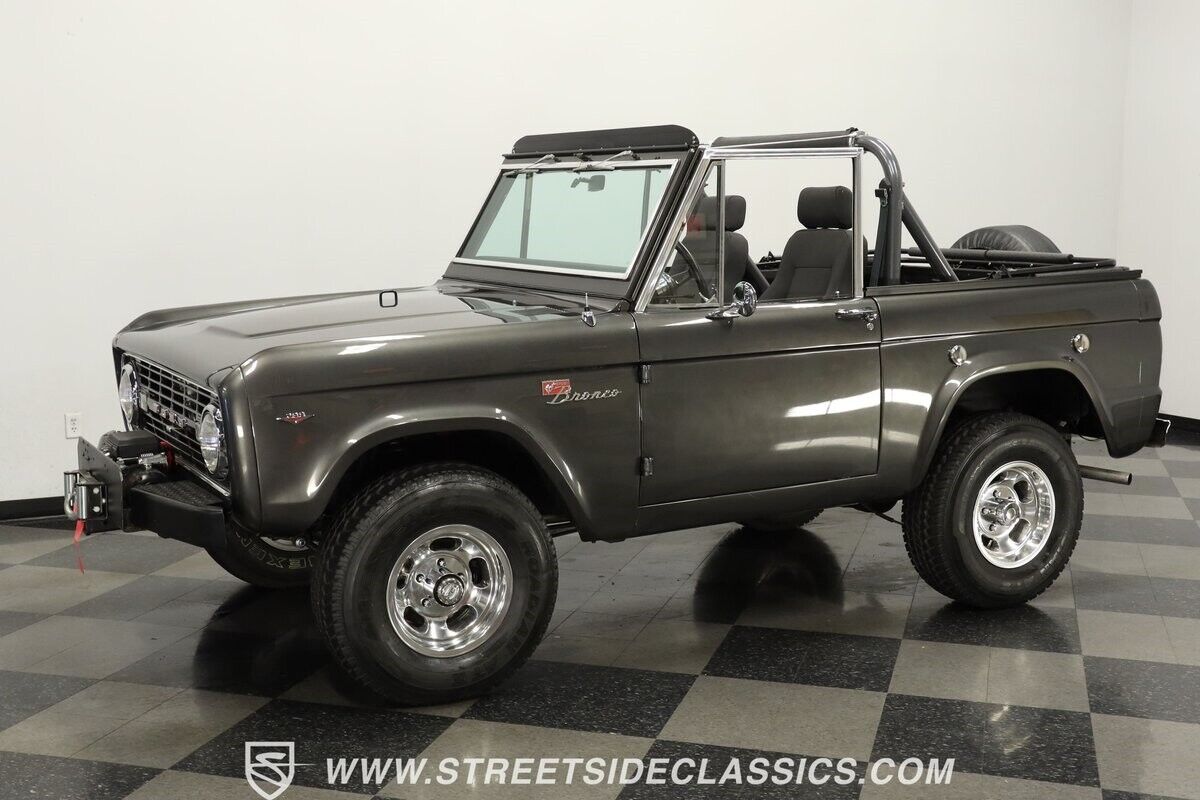 Ford-Bronco-1967-SUV-5