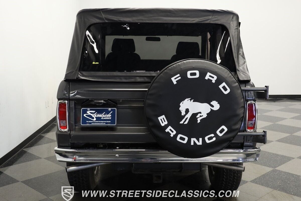 Ford-Bronco-1967-SUV-8