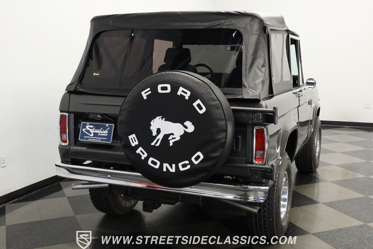 Ford-Bronco-1967-SUV-9