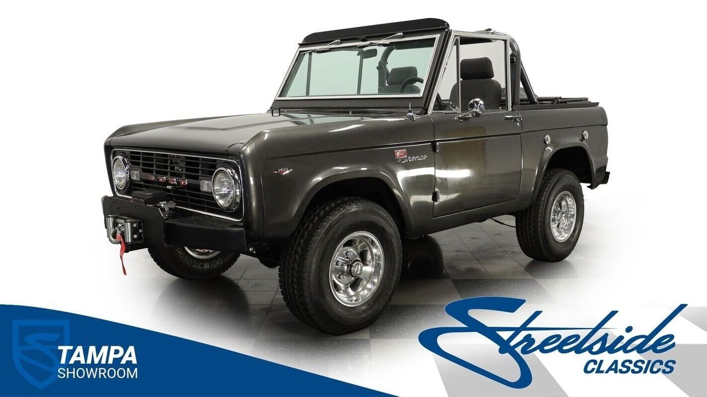 Ford-Bronco-1967-SUV